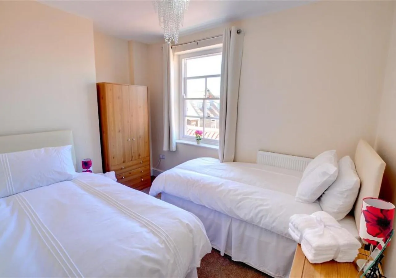 The Secret Garden Villa Whitby Birleşik Krallık